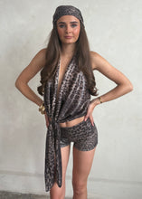Load image into Gallery viewer, Leopard Sequin Hotpants
